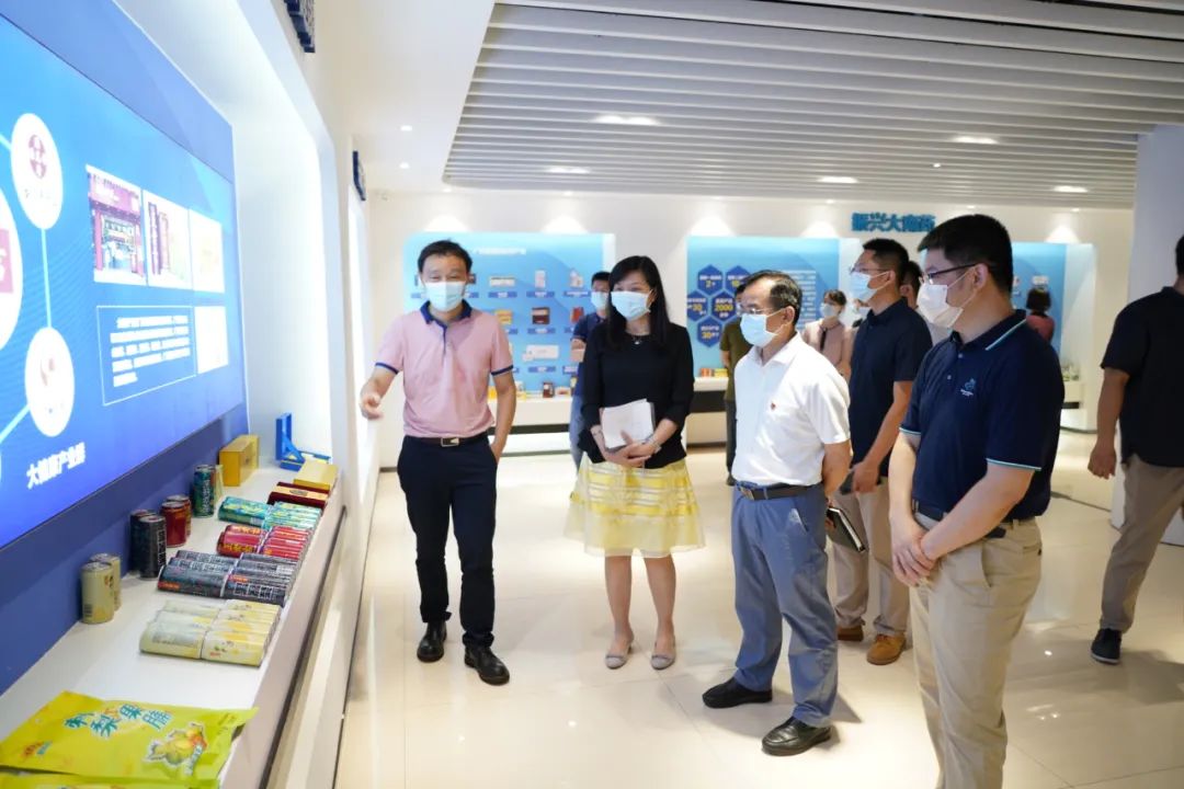 白云区科工商信局辅导一行到广药集团东升国际官网调研